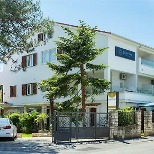 Villa Ladavac B&B Alojamento de Acomodação e Pequeno-almoço